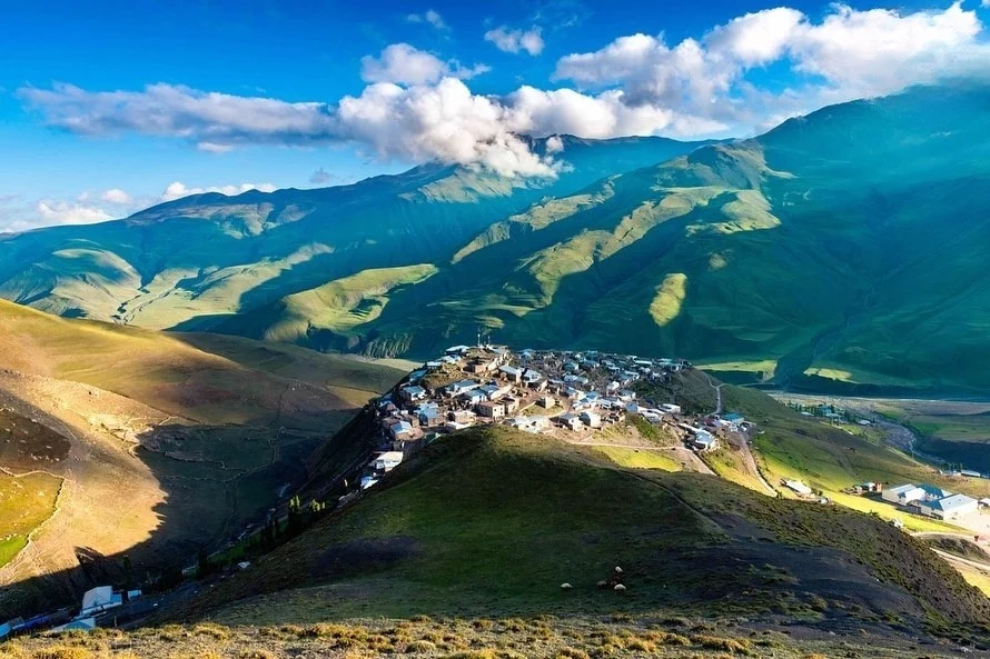 Khinalig, Azerbaijan — The highest inhabited village in Europe | Lumivara Travel